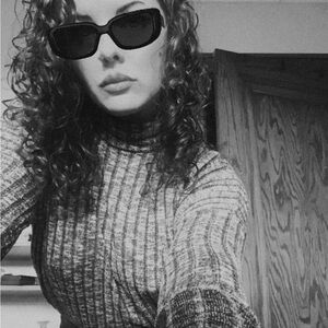 Meet your Posher, Allison